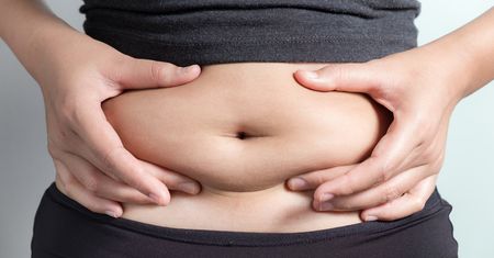 Duży brzuch. Przyczyny i sposoby na odchudzenie grubego brzucha
