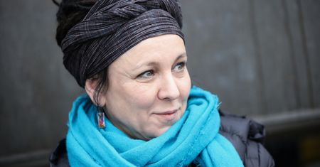 Olga Tokarczuk z Nagrodą Nobla. Pałac Prezydencki przygotował specjalną iluminację