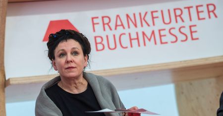 Olga Tokarczuk ma asystentkę. Iryna Vikyrchak pochodzi z Ukrainy. Znają się od lat