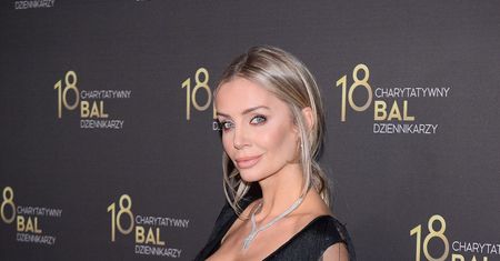 Agnieszka Woźniak-Starak na Balu Dziennikarzy. Stylizacją zrobiła zamieszanie