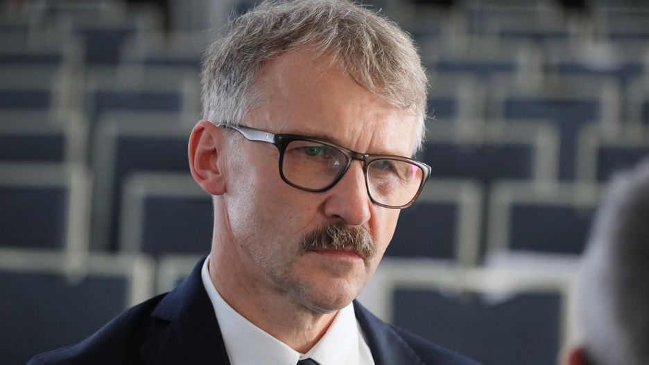 Szef KRS Leszek Mazur przyznał, że wyjście KRS z ENCJ nie będzie "sukcesem"