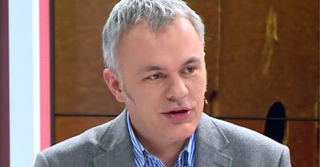 TVP zrezygnowała z felietonów Roberta Mazurka. Jest komentarz rzecznika