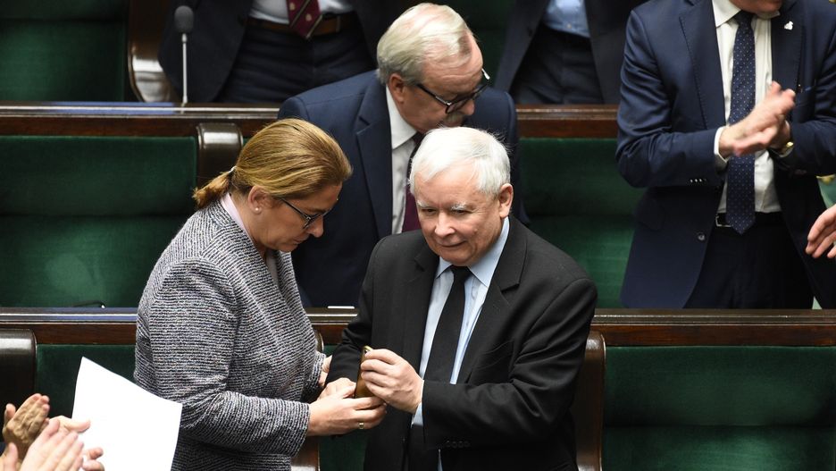 Wicemarszałek Sejmu Beata Mazurek i prezes PiS Jarosław Kaczyński