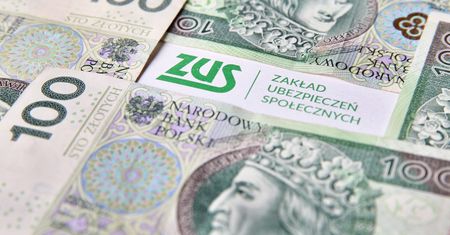 ZUS. Pułapka w uldze, o której rząd nie mówi. Grozi głodową emeryturą