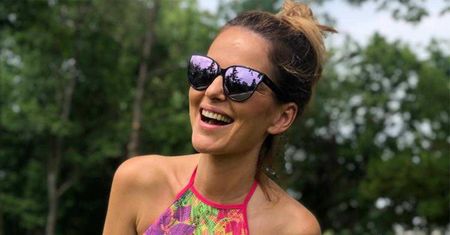 Paulina Sykut-Jeżyna kokietuje na instagramie swoim nagim ciałem! Gwiazda nie chciała pokazać brzucha. Coś z nim jest nie tak?