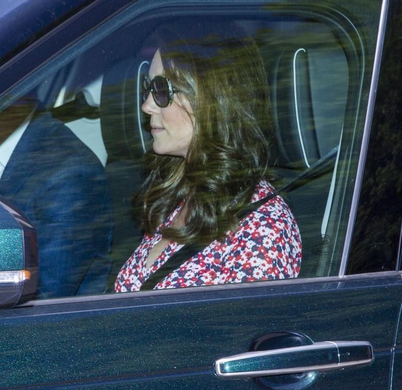 Księżna Kate pierwszy raz po porodzie