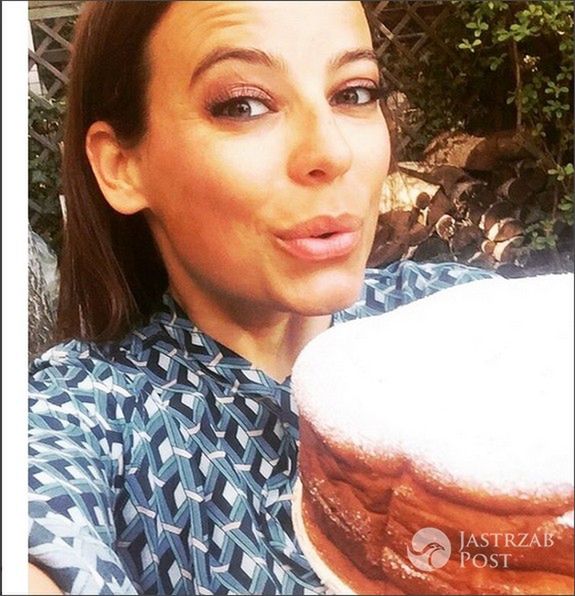 Anna Mucha prezentuje ciasto