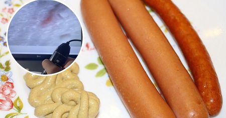 Pokazał tanie parówki pod mikroskopem. Zastanów się, czy na pewno chcesz to zobaczyć