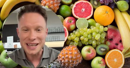 Znany dietetyk wskazał trzy owoce. Są kaloryczne, ale warto je jeść