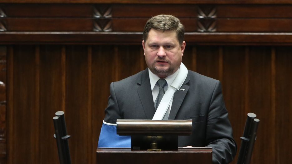 Bartosz Józwiak na sali sejmowej