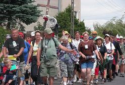 Pielgrzymki pod specjalnym nadzorem