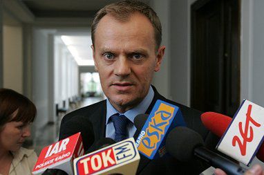 Tusk o decyzji Cimoszewicza: to dobry dzień dla SLD