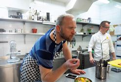 Borys Szyc krząta się w fartuchu. Gwiazdor został kucharzem