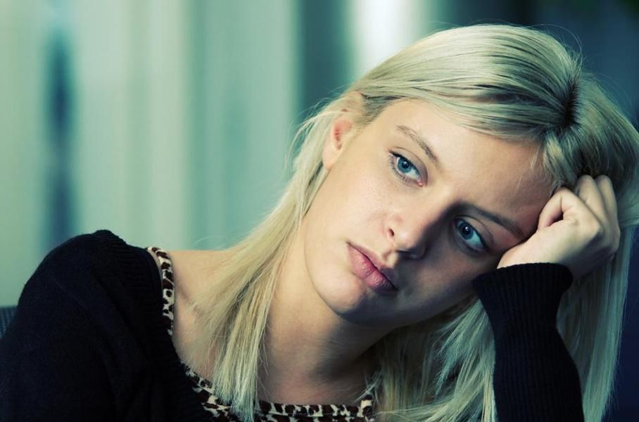 Nagła utrata pracy jest jedną z głównych przyczyn odpowiadających za wyzwolenie w organizmie silnego stresu.