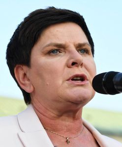 Beata Szydło kpi z Donalda Tuska. Tak skomentowała jego zdjęcie z Bono