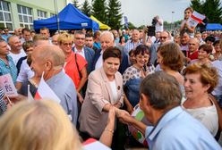 Caritas: 12 ministrów z rządu Beaty Szydło oddało "drugą pensję"
