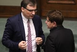 Walka o wpływy w PiS. "Intrygi, haki i podsłuchy"