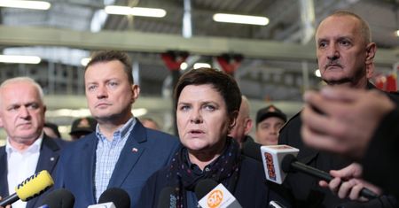Orkan Ksawery siał spustoszenie nad Polską. Rząd reaguje wzorowo, uruchomiono "fundusz klęskowy"