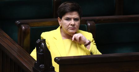 "Nasz Dziennik" murem za Szydło. Działacze PiS obawiają się zmiany