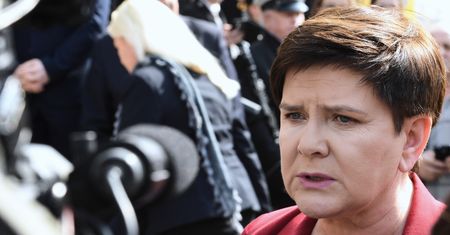 Strajk nauczycieli. Szydło zabiera głos przed rozmowami ostatniej szansy