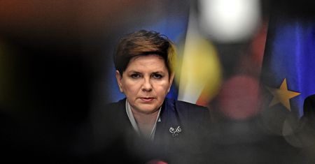 Szydło twarzą PiS do Parlamentu Europejskiego. Ryzykowny ruch
