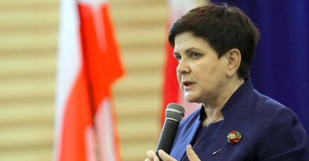 Szydło wypadła z gry o intratny fotel w Brukseli. "Nie ten format"