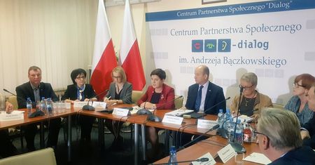 Beata Szydło spotkała się z protestującymi lekarzami. Padły pierwsze deklaracje