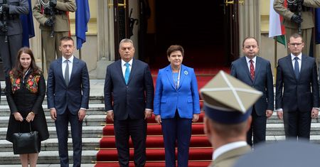 Orban staje po stronie rządu. "To, co się dzieje wobec Polski w UE to brak szacunku"