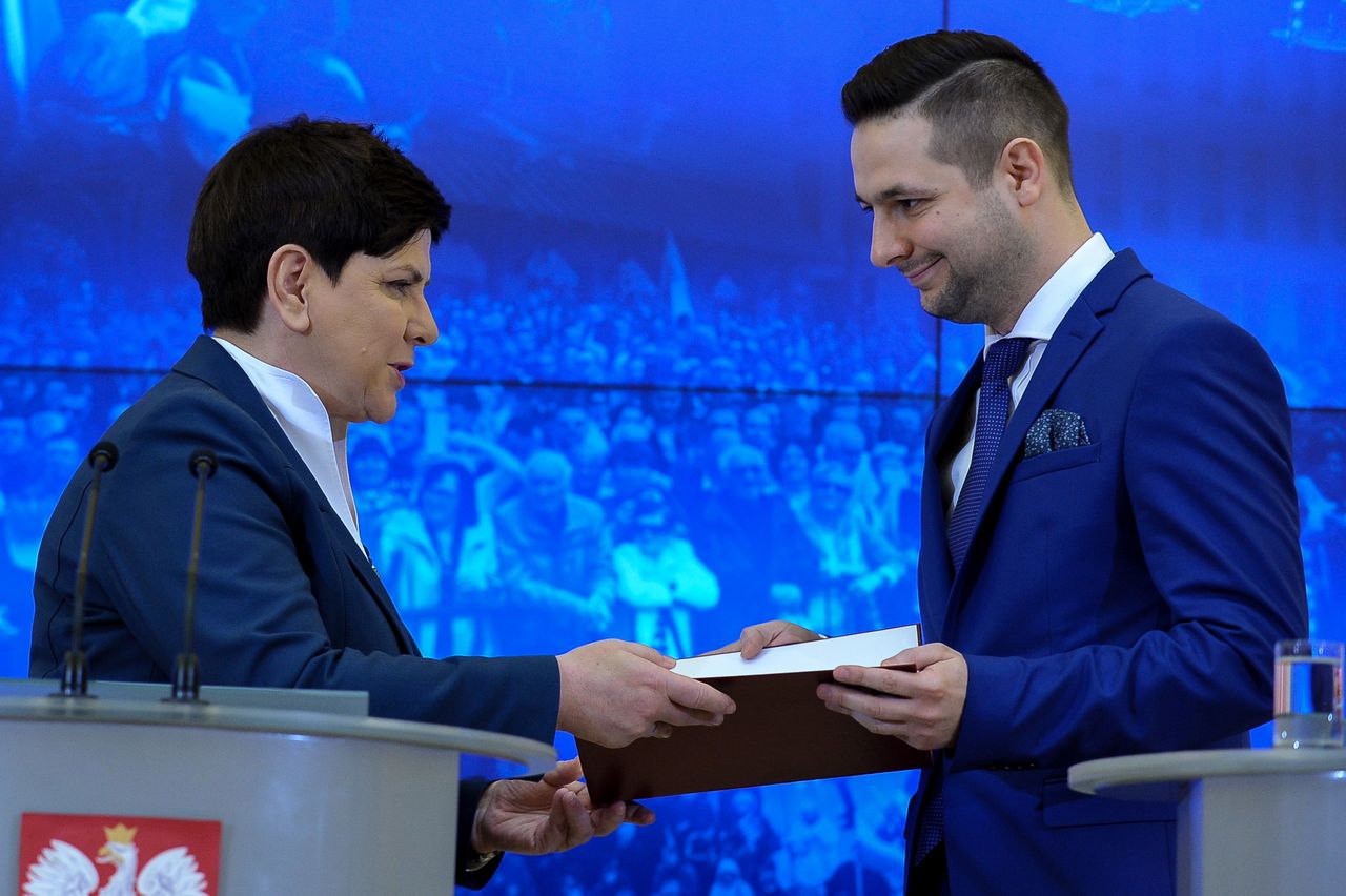 Wybory do PE. Wyścig Szydło z Jakim 