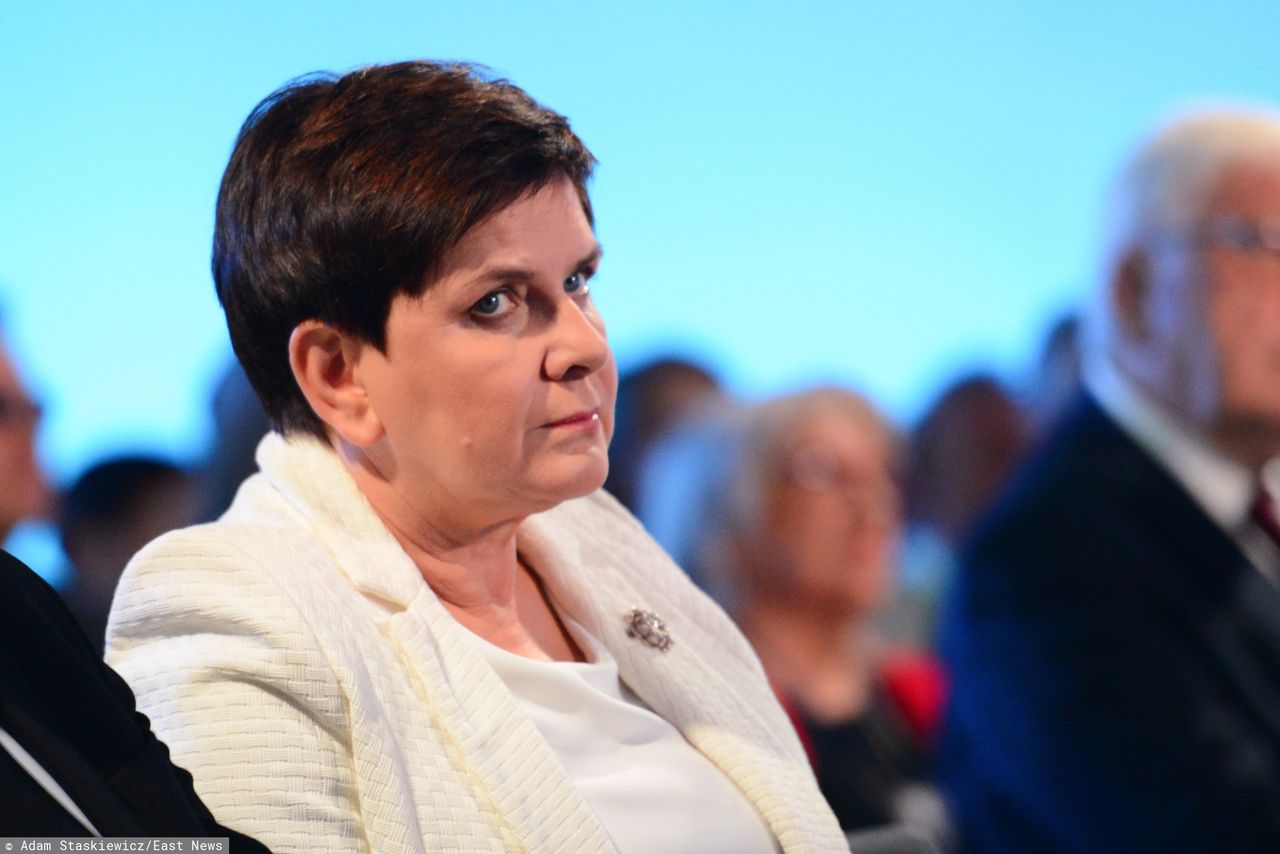 Politycy PiS bronią Beaty Szydło. Jest komentarz Stanisława Karczewskiego