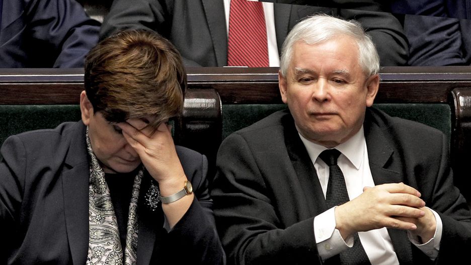 "Należało się!" - wykrzyczane przez Beatę Szydło z sejmowej mównicy wpędziło PiS w nie lada kłopoty