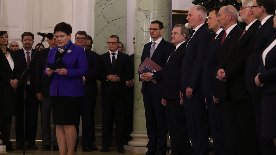 Minister Beata Szydło podczas uroczystego zaprzysiężenia nowego rządu