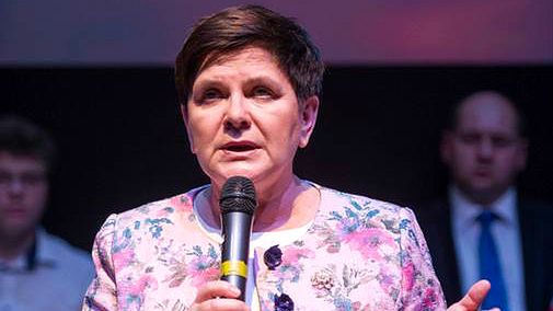 Beata Szydło twierdzi, że nagrody ministrom  i wiceministrom się należały