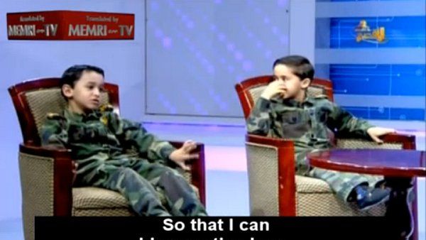 Palestyński chłopiec chce wysadzić Żydów w powietrze.