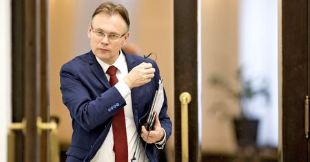 Mularczyk: Odejście Merkel niewiele zmieni. Niemcy nadal będą kolonizować Polskę