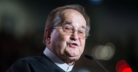 Ojciec Tadeusz Rydzyk traci "ostatnie bastiony" w Sejmie. Redemptorysta z coraz mniejszym znaczeniem w obozie władzy