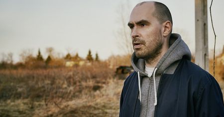 "Ślepnąc od świateł": Jakub Żulczyk o najlepszym polskim serialu od lat