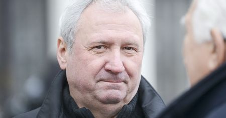 Widzowie pokochali go za rolę w "Klanie". Andrzej Grabarczyk kończy 65 lat