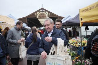 Torby foliowe. Minister środowiska chce zaostrzyć "ustawę foliówkową"