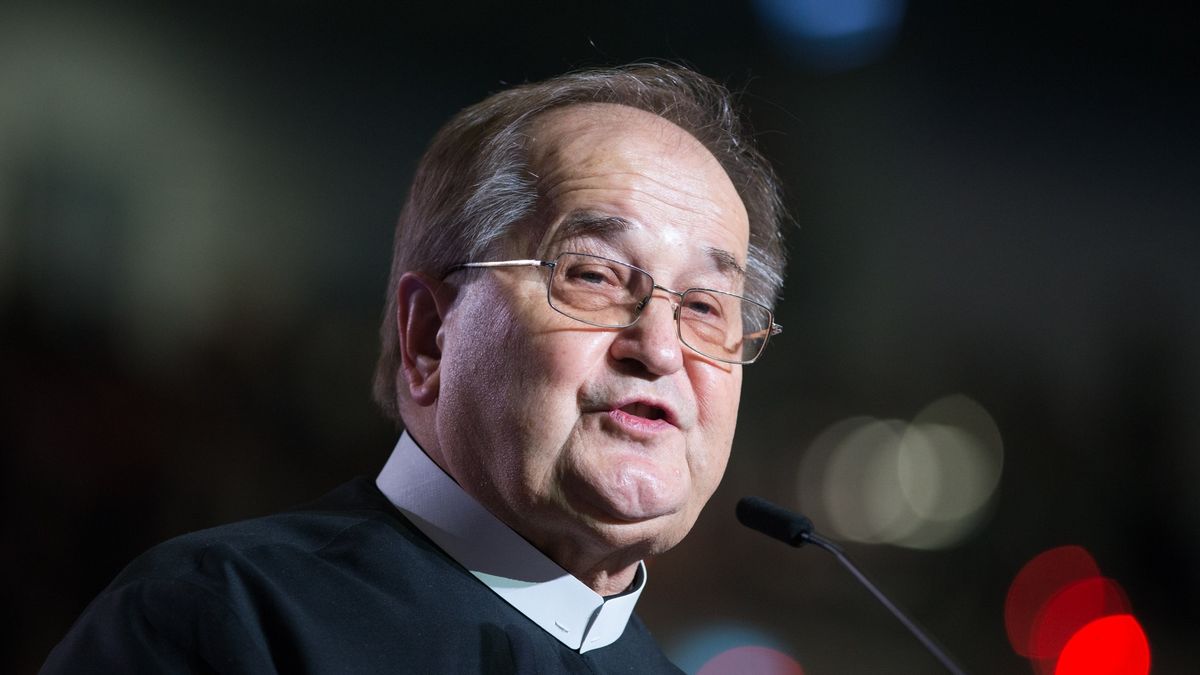 Ojciec Tadeusz Rydzyk nie od dziś może liczyć na pomoc rządu.