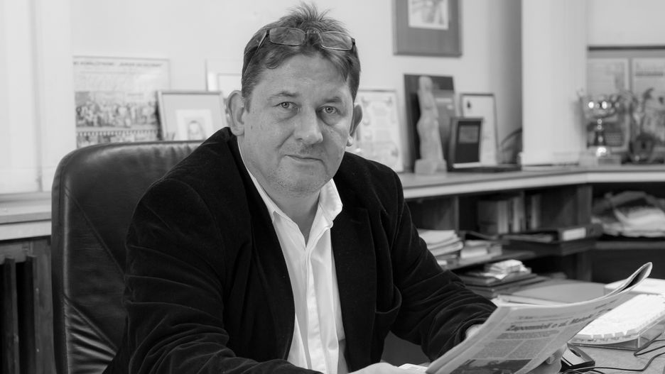 Nie żyje redaktor naczelny "Kuriera Szczecińskiego". Tomasz Kowalczyk zginął w wypadku samochodowym