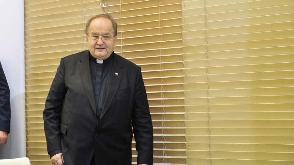 Rydzyk dostanie 12 mln zł