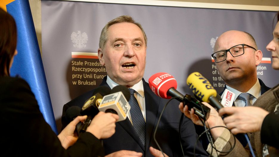 Na stanowisku ministra środowiska Jana Szyszkę zastąpił były przewodniczący Komitetu Stałego Rady Ministrów Henryk Kowalczyk
