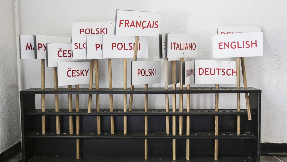 Bez względu na język, informacje przekazujemy równie szybko