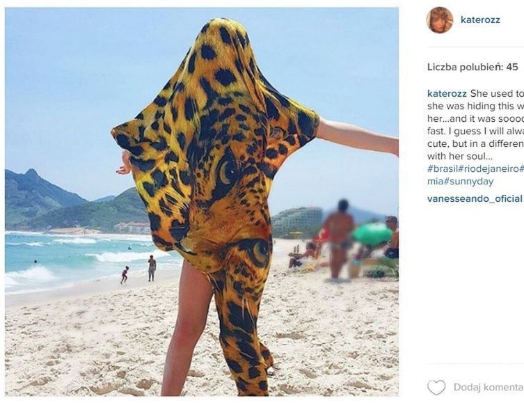 Kate Rozz na plaży w Brazylii