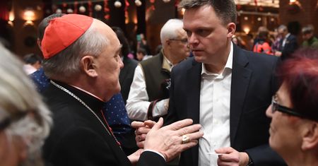 Warszawa. Szymon Hołownia i Kazimierz Nycz na świątecznym obiedzie dla ubogich
