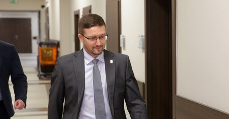 Kancelaria Sejmu nie wyda list do KRS. Przesłała do sądu wniosek