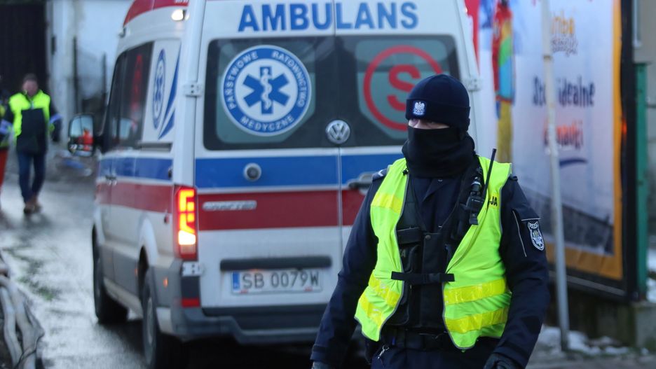 Szczyrk. Ciała przewożone są do zakładu medycyny sądowej, gdzie przeprowadzone będą sekcje
