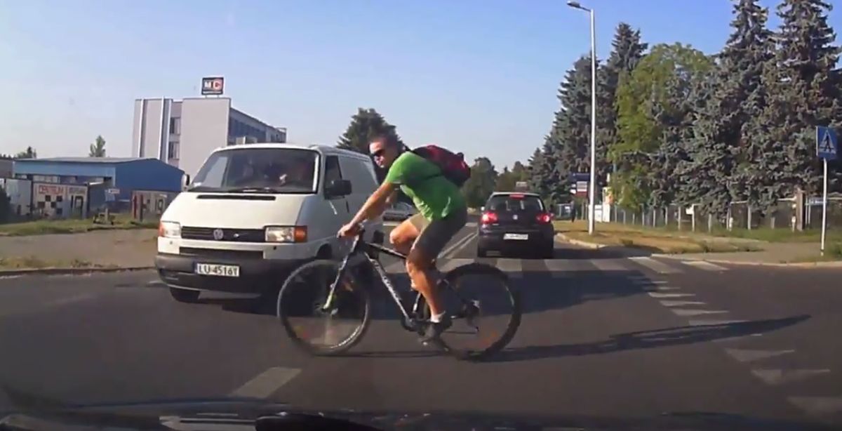 Mandaty za prędkość na rowerze to groteska. Policja powinna wlepiać je za coś innego