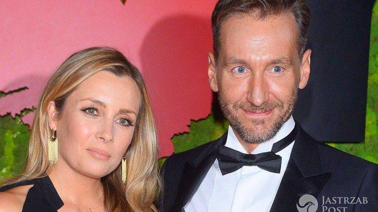 Karolina Ferenstein-Kraśko i Piotr Kraśko na balu Fundacji TVN 2016. Zdjęcia 2016. Stylizacja gwiazd